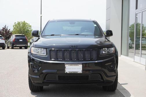 Brilliant Black Crystal Pearlcoat 2014 Jeep Grand Cherokee Altitude