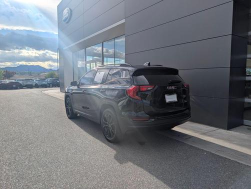 Ebony Twilight Metallic 2021 GMC Terrain SLT