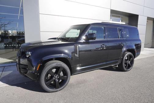 2024 Land Rover Defender 130 P400 X-Dynamic SE