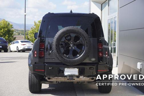 2023 Land Rover Defender 110 X-Dynamic SE