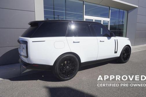 2023 Land Rover Range Rover P530 SE