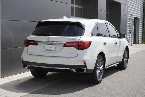 White Diamond Pearl 2017 Acura MDX 3.5L w/Technology Package