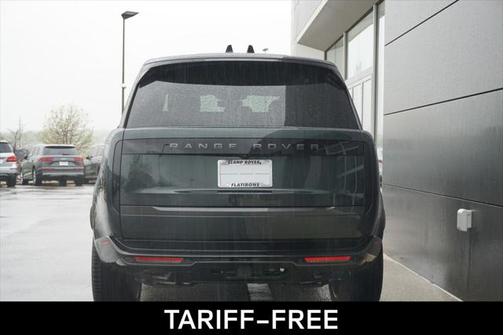 2025 Land Rover Range Rover P400 SE