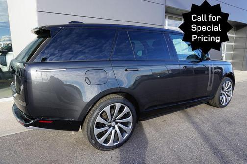 2025 Land Rover Range Rover SE