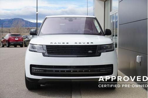 2023 Land Rover Range Rover P530 SE