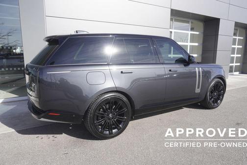 2023 Land Rover Range Rover P530 SE