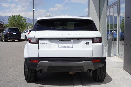 White 2017 Land Rover Range Rover Evoque SE