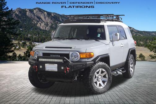 2014 Toyota FJ Cruiser Base