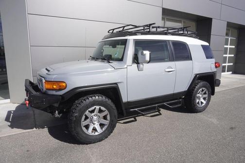 2014 Toyota FJ Cruiser Base