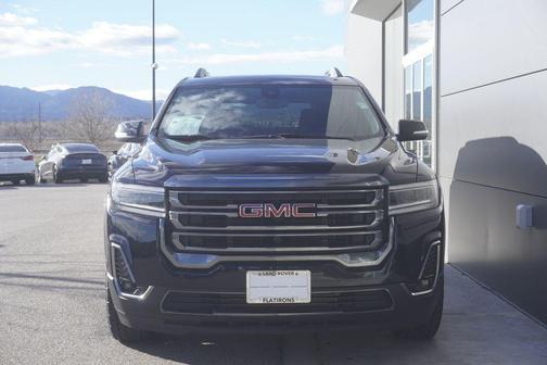 2022 GMC Acadia AWD AT4