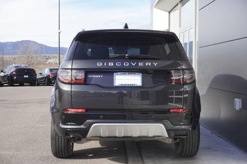2025 Land Rover Discovery Sport S