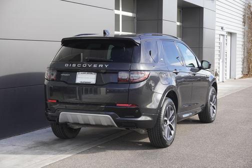 2025 Land Rover Discovery Sport S
