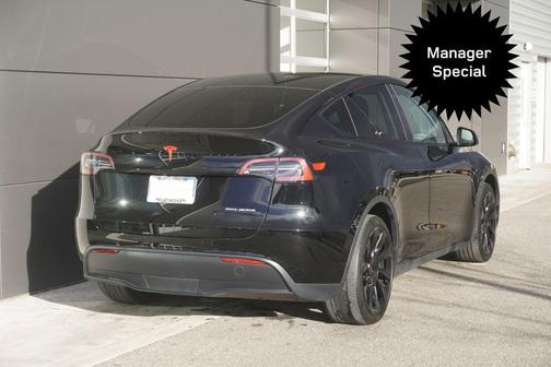 2023 Tesla Model Y Long Range Dual Motor All-Wheel Drive