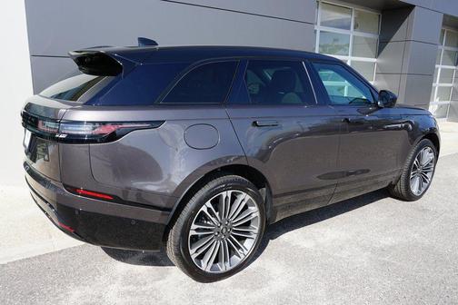 2025 Land Rover Range Rover Velar P400 Dynamic SE