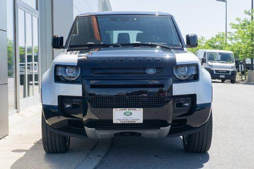 2024 Land Rover Defender 130 P400 X