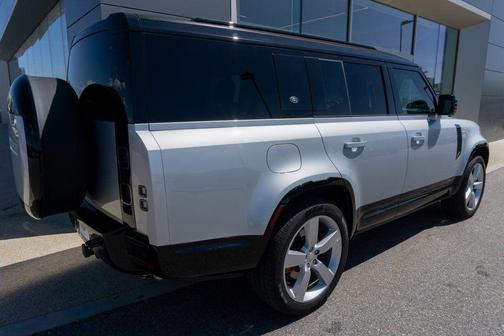 2024 Land Rover Defender 130 P400 X