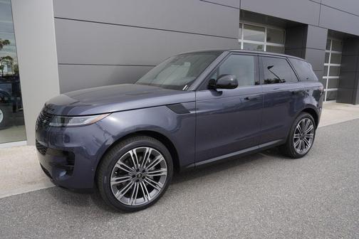 2025 Land Rover Range Rover Sport SE