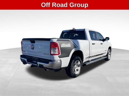 Bright White Clearcoat 2023 RAM 1500 Big Horn/Lone Star