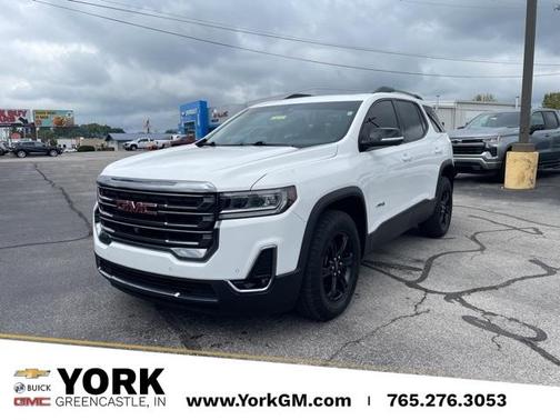 2023 GMC Acadia AT4