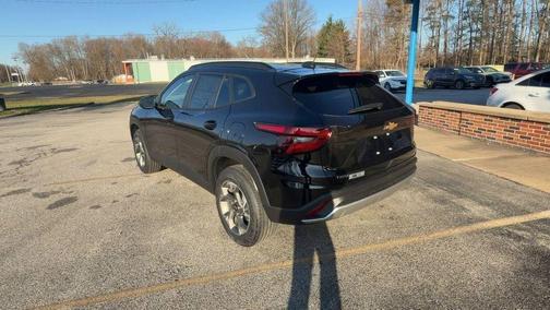 Black 2026 Chevrolet Trax LT