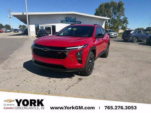 Apex Red 2026 Chevrolet Trax FWD 2RS