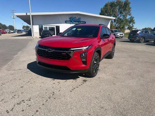 Apex Red 2026 Chevrolet Trax FWD 2RS