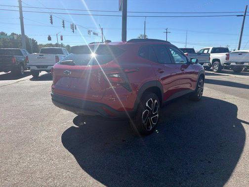 Apex Red 2026 Chevrolet Trax FWD 2RS