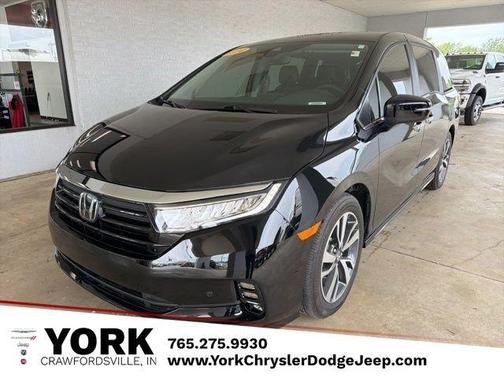 Crystal Black Pearl 2024 Honda Odyssey Touring