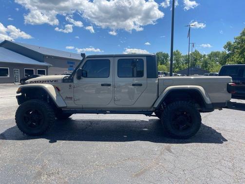 Gobi Clearcoat 2020 Jeep Gladiator Mojave 4x4