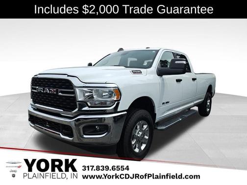 Bright White Clearcoat 2024 RAM 2500 Big Horn Crew Cab 4x4 8' Box