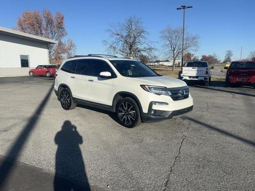 2019 Honda Pilot Touring 8-Passenger