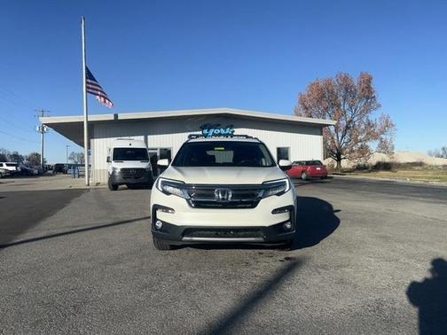 2019 Honda Pilot Touring 8-Passenger