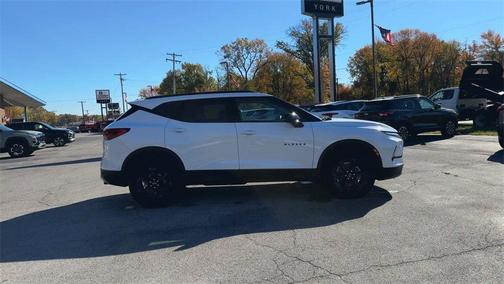 2025 Chevrolet Blazer LT