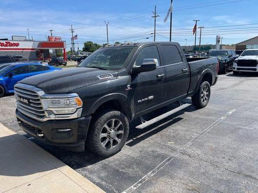 Diamond Black Crystal Pearlcoat 2022 RAM 2500 Longhorn