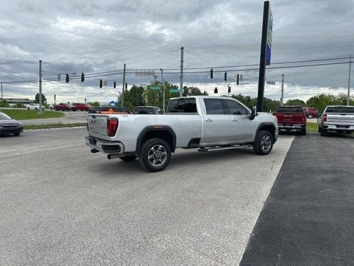 2023 GMC Sierra 3500 SLT