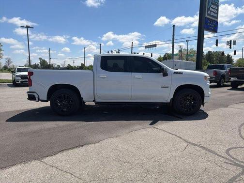 Summit White 2023 Chevrolet Silverado 1500 RST