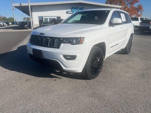 2017 Jeep Grand Cherokee Altitude