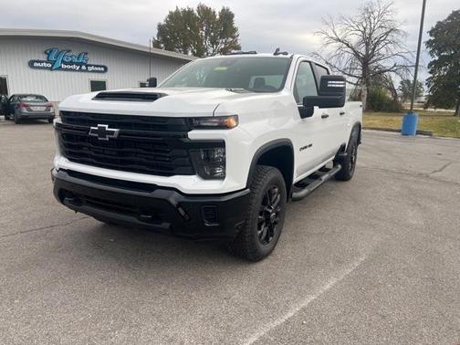 2026 Chevrolet Silverado 2500 Custom