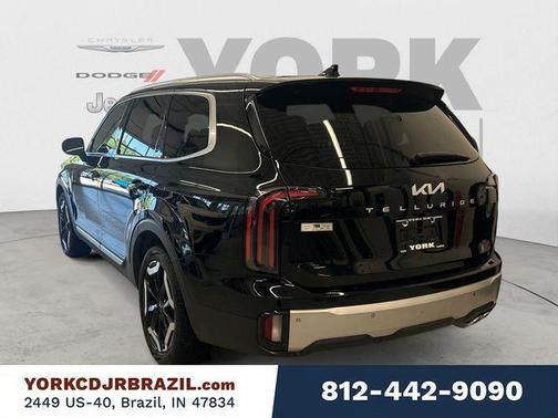 Ebony Black 2024 Kia Telluride EX
