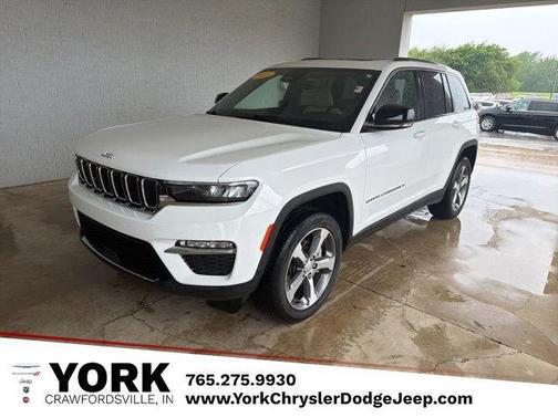 Bright White Clearcoat 2023 Jeep Grand Cherokee Limited