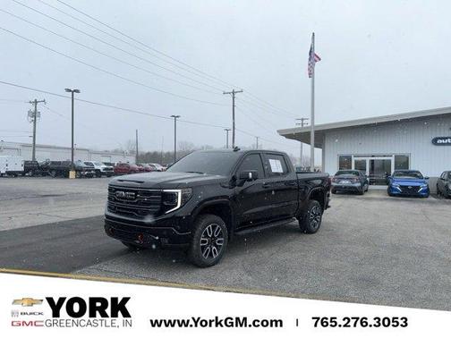 2025 GMC Sierra 1500 AT4