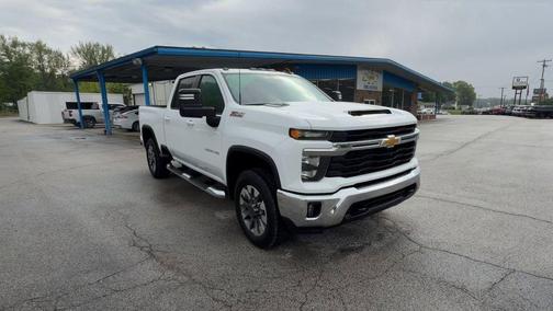 Summit White 2026 Chevrolet Silverado 2500 LT