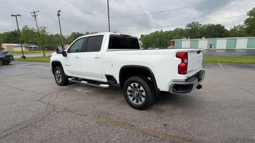 Summit White 2026 Chevrolet Silverado 2500 LT