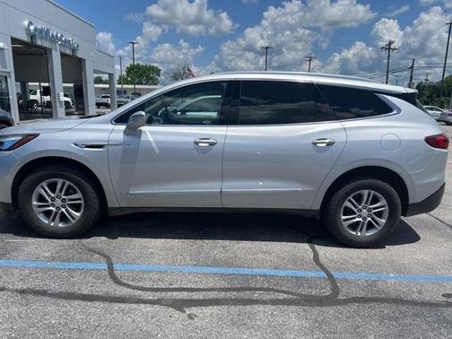 2018 Buick Enclave Essence
