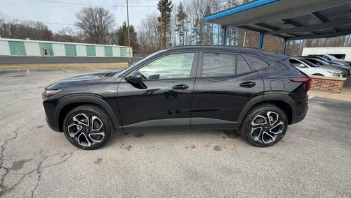 Black 2026 Chevrolet Trax 2RS