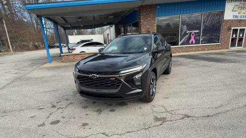 Black 2026 Chevrolet Trax 2RS
