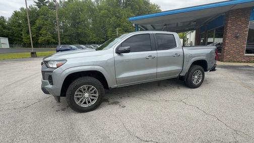 Sterling Gray Metallic 2023 Chevrolet Colorado LT