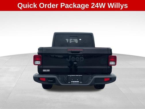 Black Clearcoat 2023 Jeep Gladiator Willys 4x4