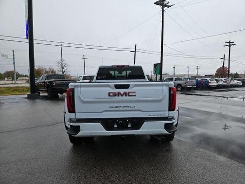 2026 GMC Sierra 3500 Denali