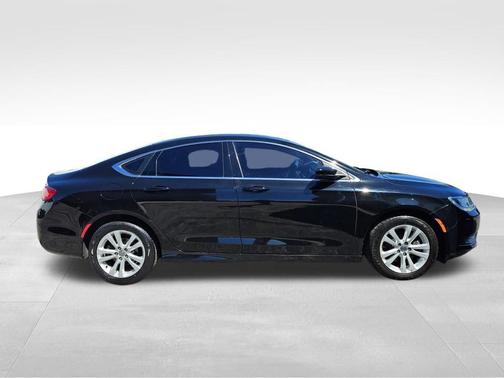 Black Clearcoat 2017 Chrysler 200 LX
